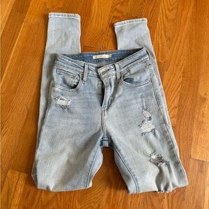 Levi's 721 high rise skinny size 25